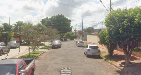 Bandidos amea&ccedil;aram v&iacute;tima de morte caso demorasse a sair do ve&iacute;culo