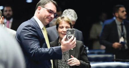 Senadora fez ponderações sobre disputa