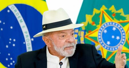Lula diz que Brasil foi atacado