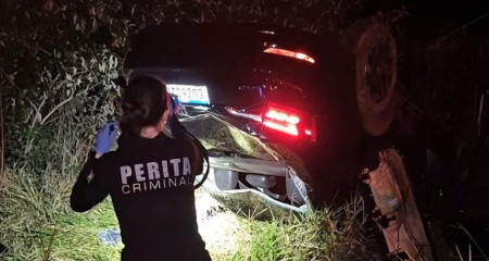 Impacto arremessou o corpo do motociclista a cerca de 50 metros de distância