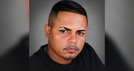 Vítima chegou a ser socorrida na caçamba de uma caminhonete por um empresário conhecido, mas não resistiu aos ferimentos