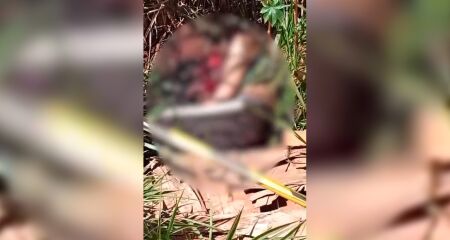 O corpo da vítima estava em uma área de mata