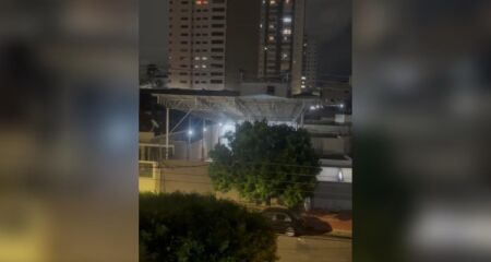 Ruído é ouvido durante o dia e a noite, mesmo com portas e janelas fechadas e situação beira o insuportável