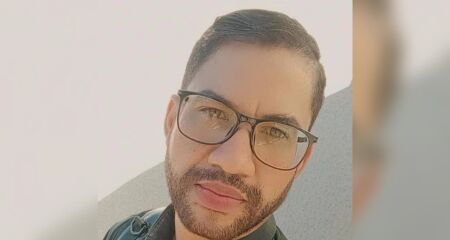 Lembrado como um amigo carinhoso e um rapaz educado, amigos realizaram homenagens para Evandro