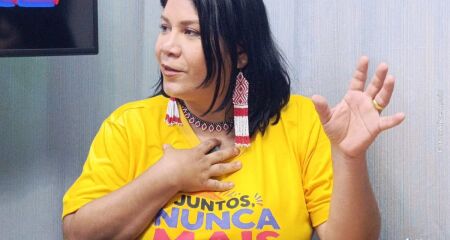 Escritora diz ser inspiração para crianças