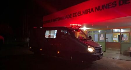 V&iacute;tima morreu dentro de ambul&acirc;ncia 