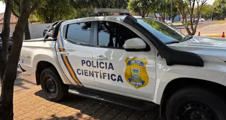 V&iacute;tima teria ingerido altas doses de medicamento controlado enquanto estava sozinha em casa; jovem teria necessidades especiais