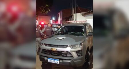 Suspeito estava armado com faca 