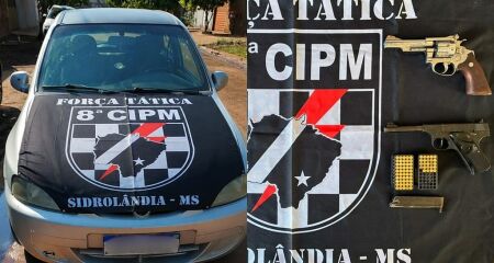 Carro foi localizado um dia após dois homicídios na cidade; polícia investiga se crimes têm relação com disputa entre grupos criminosos