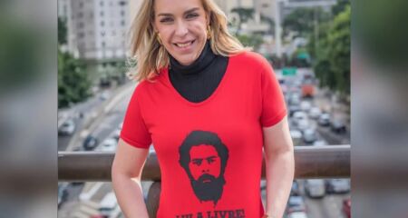 Roberta sugere intimidade com Lulinha