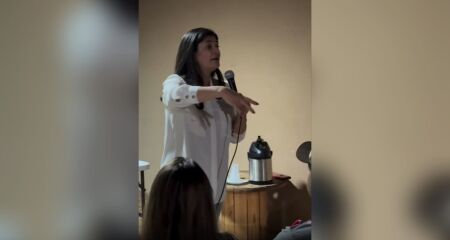 Rose falou ao p&uacute;blico no Jd. Centro Oeste