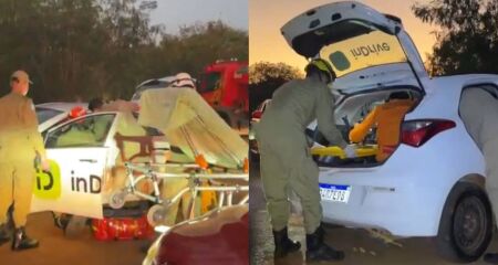 Equipes do Corpo de Bombeiros retiraram a vítima do veículo pelo porta-malas