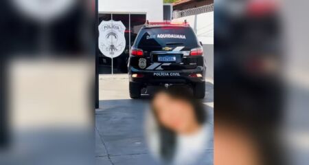 Militar teria se passado por dono de loja e usado uma arma para ameaçar a adolescente