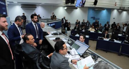 As propostas foram aprovadas durante sessão ordinária que analisou nove projetos