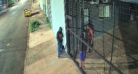Os suspeitos teriam ainda furtado fios na regi&atilde;o