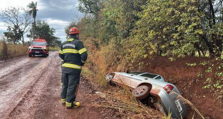 Quatro pessoas ficaram feridas durante o acidente