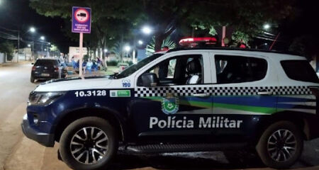 Seguranças retiraram o homem do local após a denúncia e três pessoas ficaram feridas durante a confusão