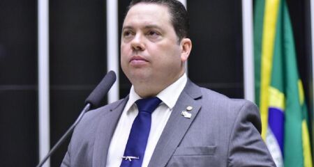Nogueira quer reduzir benefícios