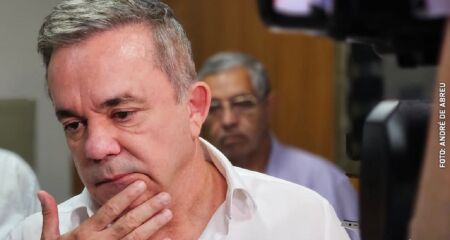 Vander destinou milhões em emendas PIX