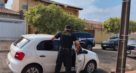 Investigação cita desvio de drogas apreendidas e uso de sistemas policiais para monitorar veículos; ao menos nove policiais da ativa foram presos