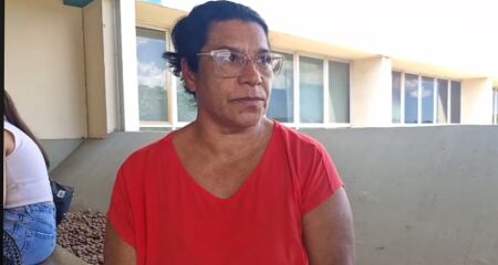 Meia hora após receber a notícia do falecimento, moradora de Mato Grosso que viajou a Campo Grande para acompanhar a mãe desabafou sobre a dor que não virou choro