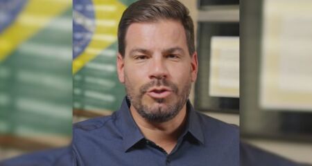O candidato ao Senado lembrou do retrocesso causado pelo PT no Brasil 