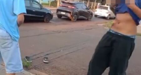 Segundo as crian&ccedil;as que presenciaram a briga os dois seriam amigos antes dos conflitos e das provoca&ccedil;&otilde;es entre eles