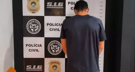 O jovem estaria foragido desde julho deste ano