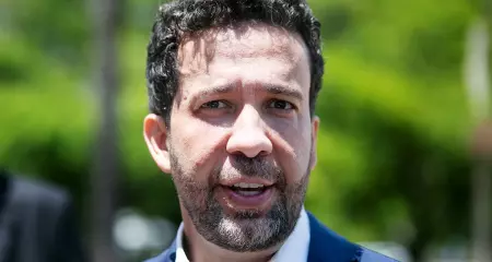 Deputado est&aacute; clinicamente est&aacute;vel no Hospital Vila Nova Star, em S&atilde;o Paulo, sob os cuidados da cardiologista Ludhmila Hajjar