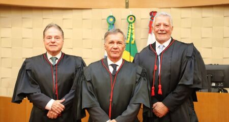 Magistrados foram eleitos por aclamação