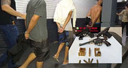 Vítima foi perseguida e tentou se esconder atrás de carro antes de ser atingida por quatro tiros