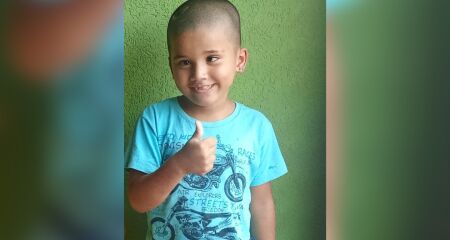 Mãe teme que demora para conseguir realizar exames faça o seu filho correr risco de morte