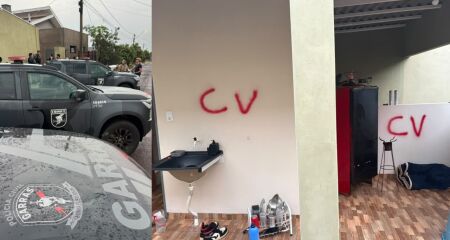 Criminosos eram investigados por atentados em três cidades; armas de fogo e uma motocicleta foram apreendidas durante a operação