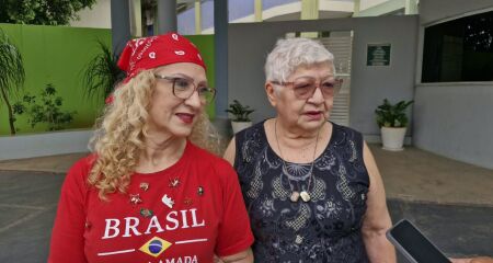 Mesmo com o voto facultativo, idosa fez questão de participar do segundo turno por preocupação com o futuro dos jovens