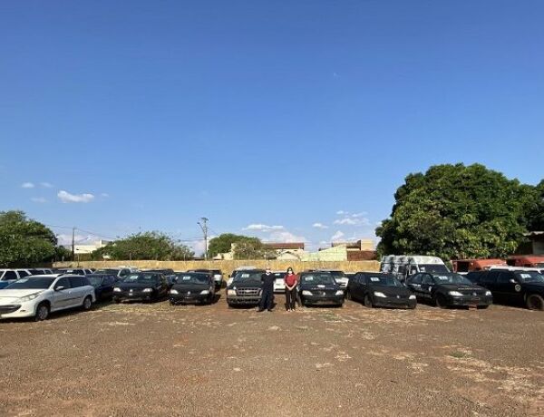 Certame re&uacute;ne 90 ve&iacute;culos aptos para circula&ccedil;&atilde;o e recebe lances at&eacute; 30 de setembro