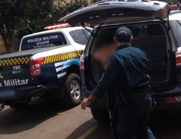 Idoso foi preso e encaminhado para delegacia / Ilustrativa