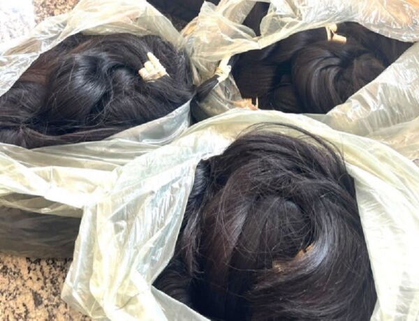 Os mais de 10kg de cabelo humano apreendidos