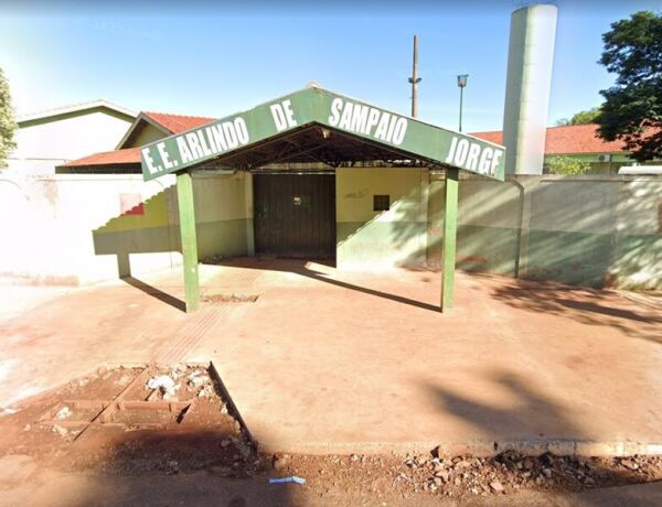 V&iacute;tima tentou apartar discuss&atilde;o entre estudantes na sala de aula e acabou ofendida ao buscar a coordena&ccedil;&atilde;o