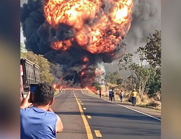 Valderl&acirc;nio Daniel Santos conduzia o Onix que causou o acidente com quatro mortes