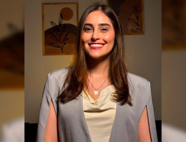 O exerc&iacute;cio da profiss&atilde;o entrou na vida de Nath&aacute;lia Kaleid Alves Martins em um dos momentos mais dificeis da sua vida
