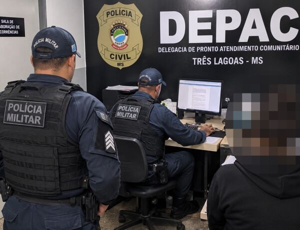 A irm&atilde; da v&iacute;tima foi at&eacute; o im&oacute;vel para ajud&aacute;-la e entrou em luta corporal com o homem