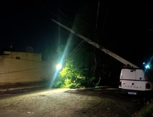 A estrutura foi danificada durante o temporal que atingiu Campo Grande no come&ccedil;o da noite de quinta-feira