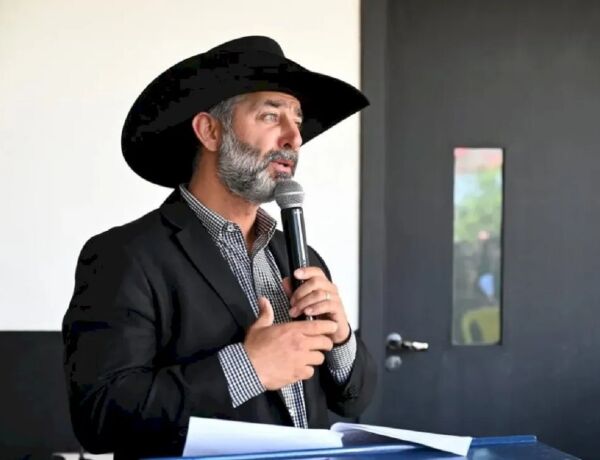 Prefeito j&aacute; tinha sofrido reprimenda 