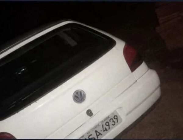 Marceneiro deixou o ve&iacute;culo estacionado na Rua Eduardo Santos Pereira e constatou o crime ao sair do hospital