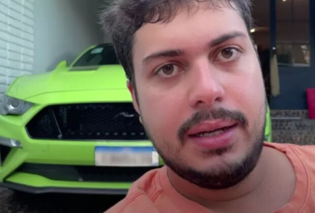 Razuk e o pol&ecirc;mico Ford Mustang que seria rifado