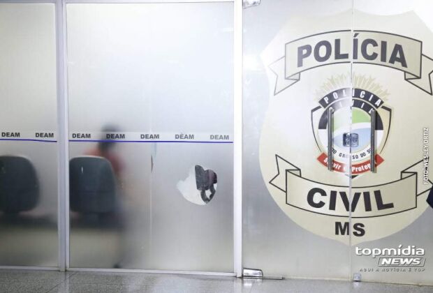 O caso est&aacute; sendo investigado pela Deam