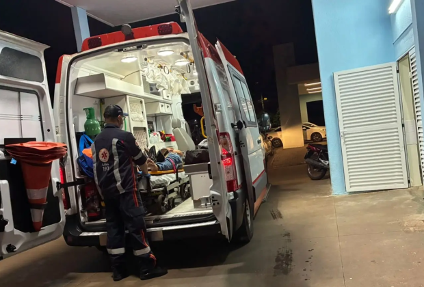 V&iacute;tima relatou que o homem passou a desferir golpes de faca ap&oacute;s discuss&atilde;o 
