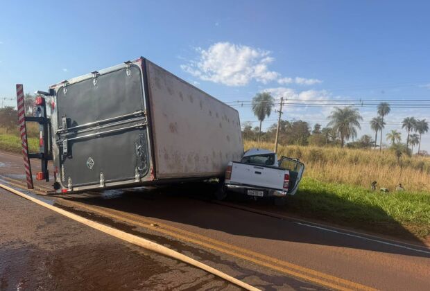 O acidente aconteceu na manh&atilde; de hoje