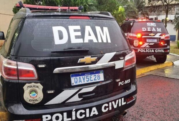 Ap&oacute;s as agress&otilde;es a ex-enteada do suspeito denunciou &agrave; v&iacute;tima abusos sexuais cometidos pelo homem durante a inf&acirc;ncia dela