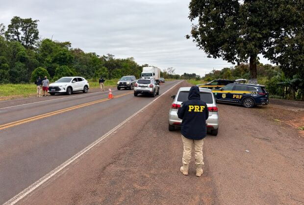Opera&ccedil;&atilde;o come&ccedil;a na sexta-feira (30) e segue at&eacute; segunda-feira (2); policiais v&atilde;o fiscalizar excesso de velocidade, ultrapassagens proibidas e motoristas embriagados